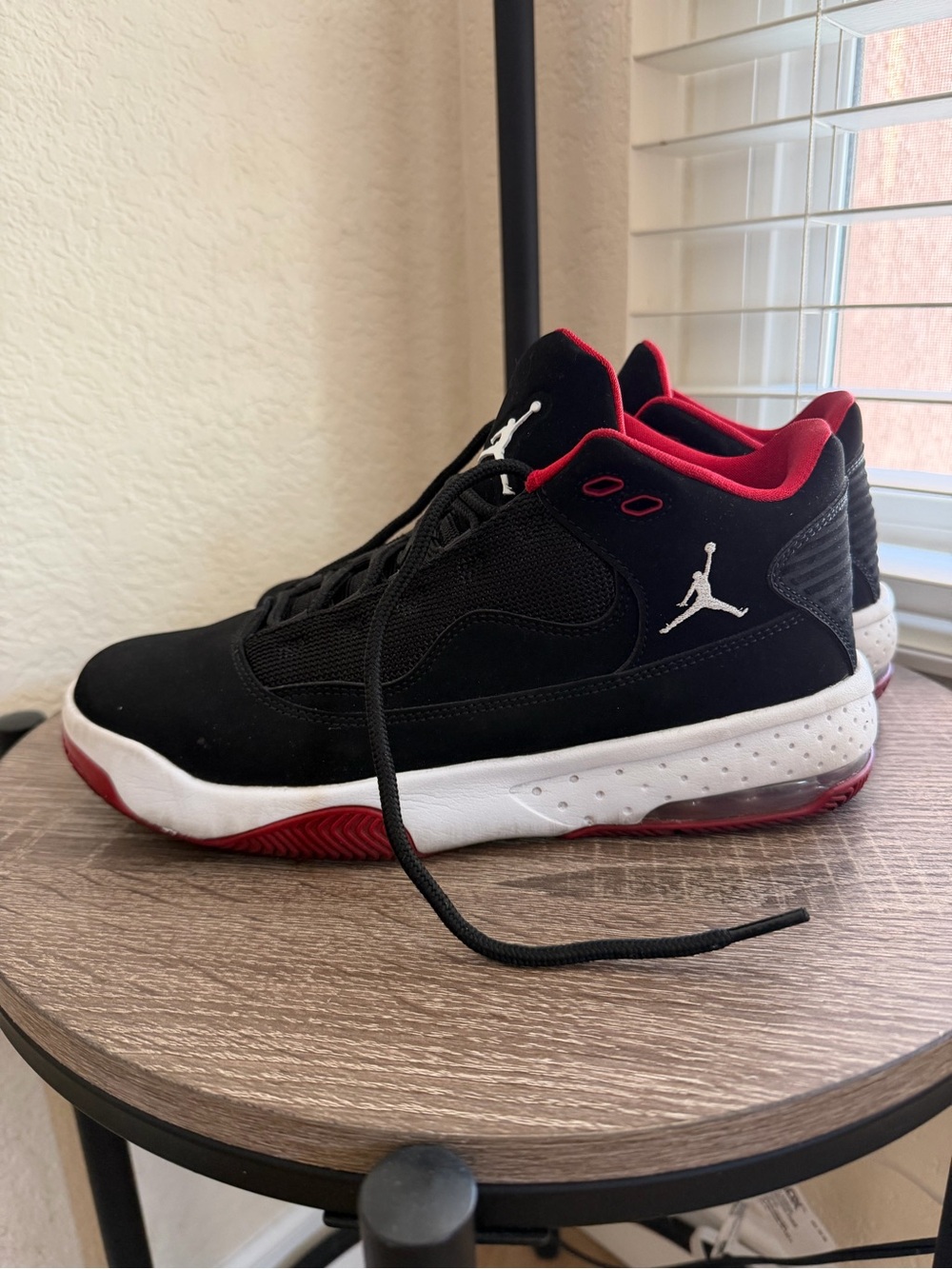 Jordan Black & Red High-Top Basketball Shoes - Picture 4 of 5